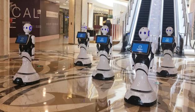 导引机器人检测认证：导航定位、安全避障与多场景可靠性评估